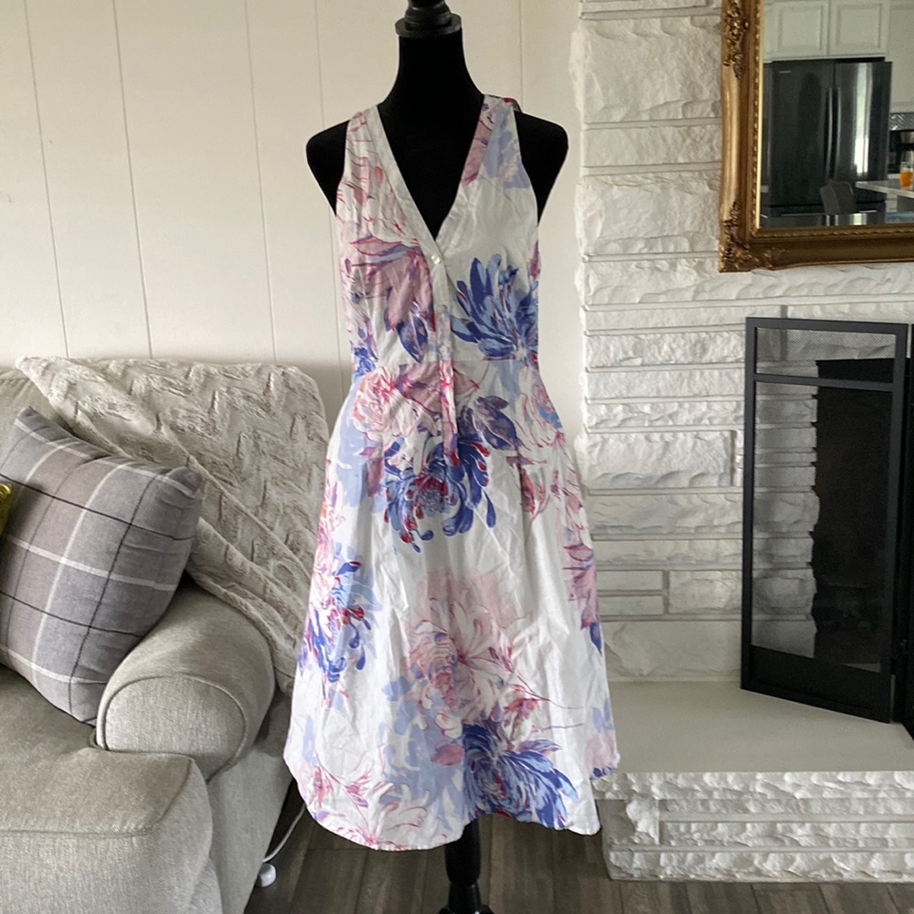 Gianni Bini floral dress size 6.